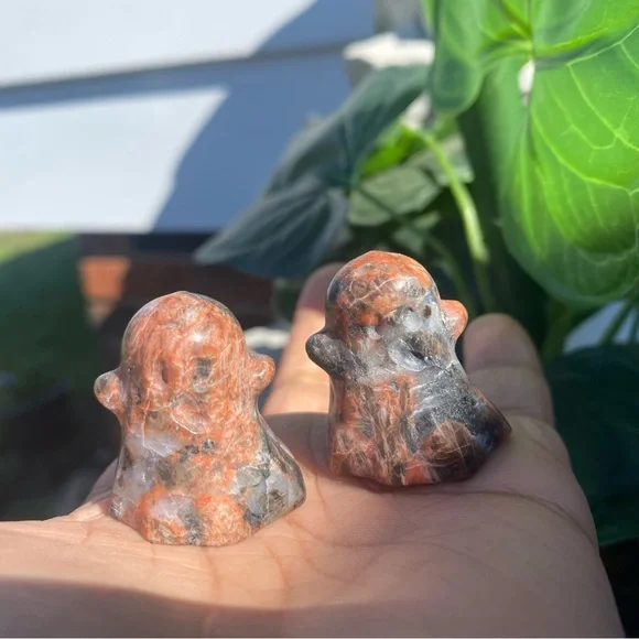 Assorted Crystals - Picture 2 of 7